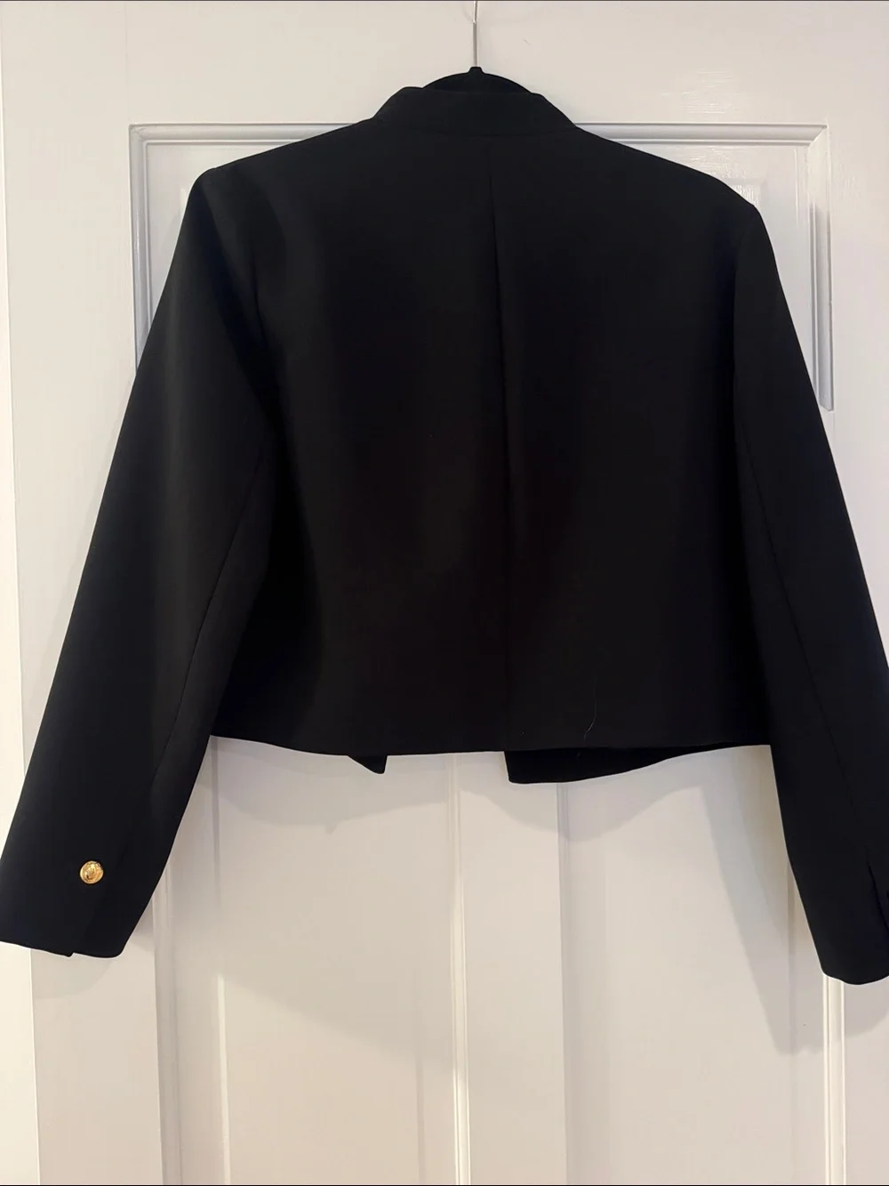 Zara Black Cropped Blazer with Gold Button Detail - Picture 2 of 2